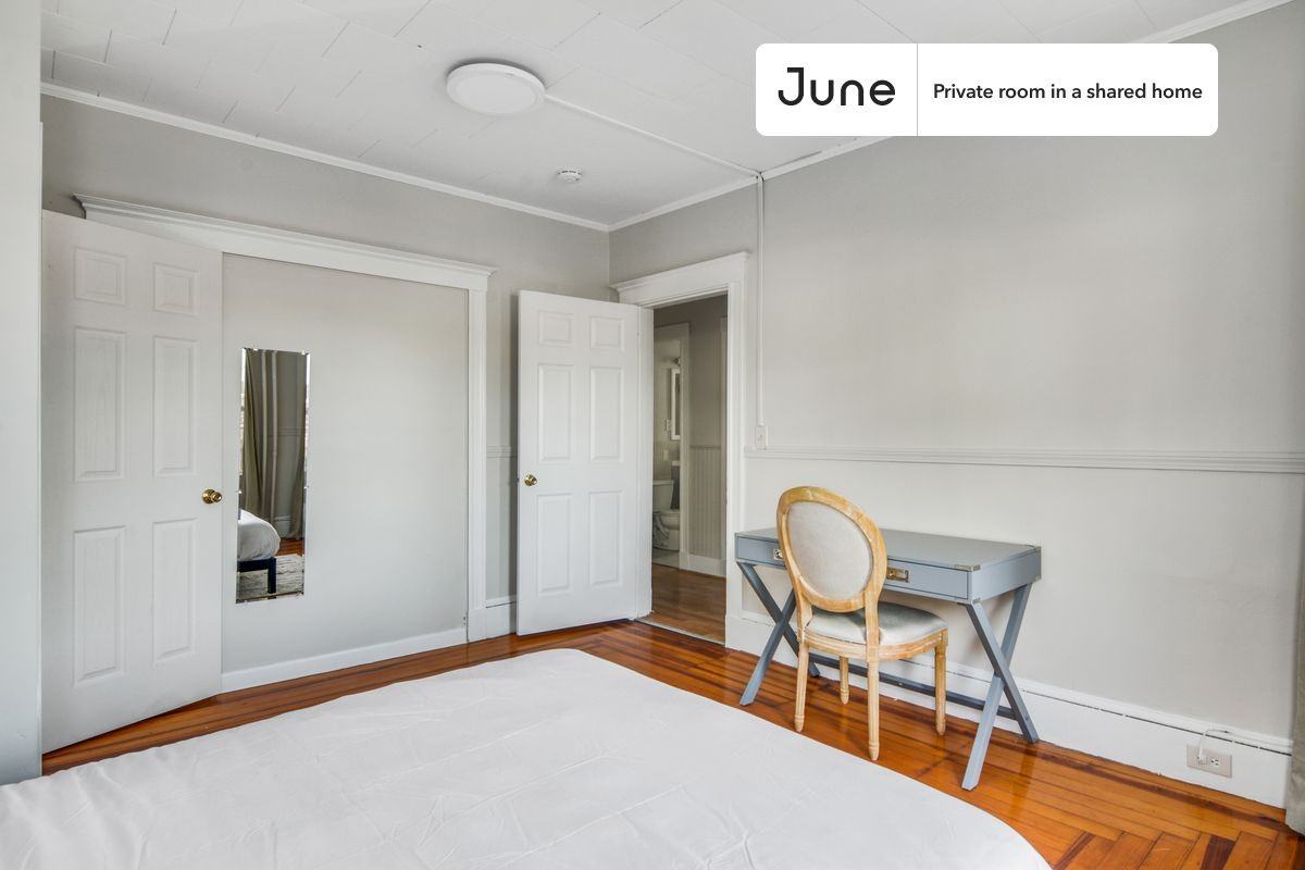 29 Craigie St #A - Photo 4 of 15