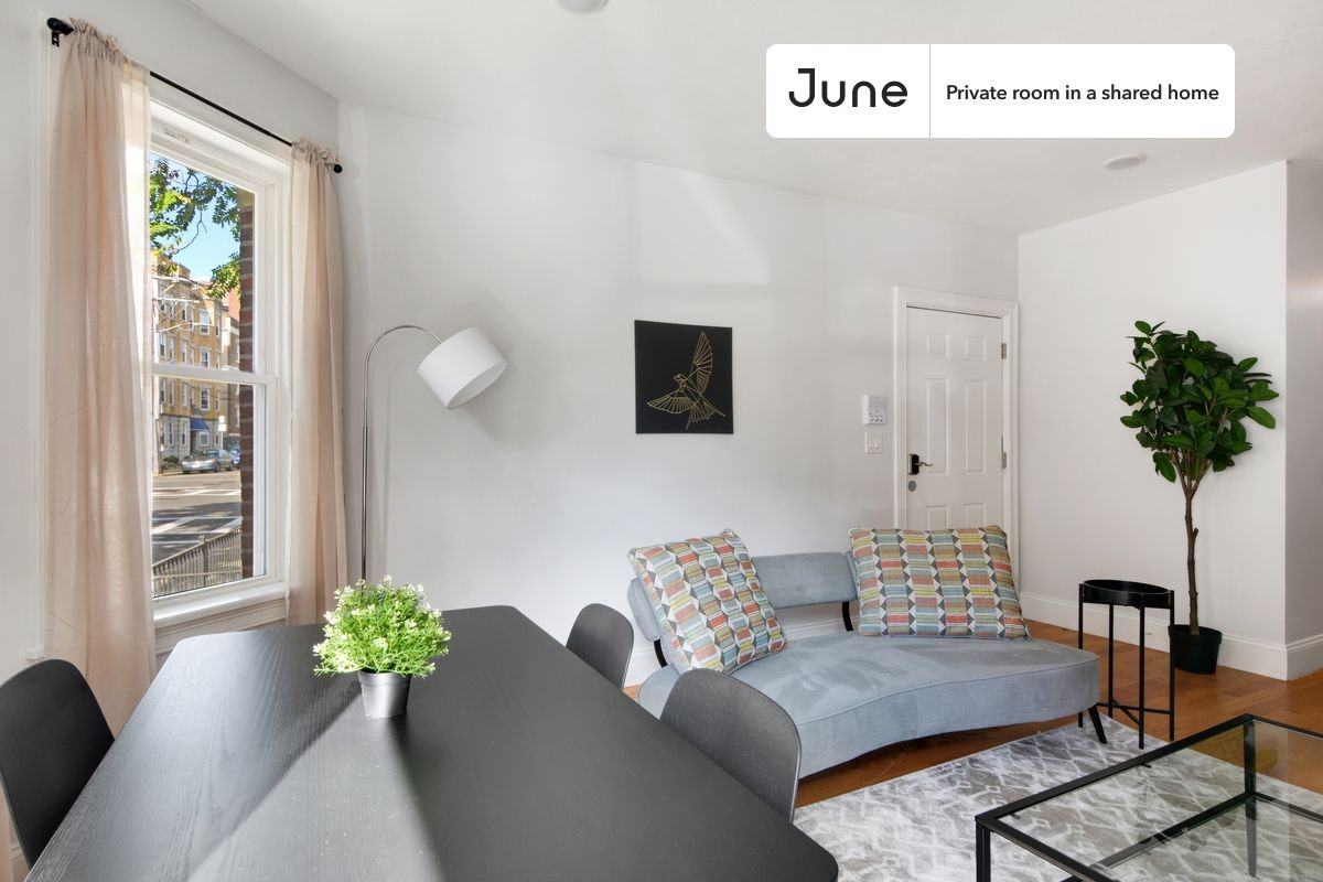 186 Kelton St #E - Photo 7 of 16