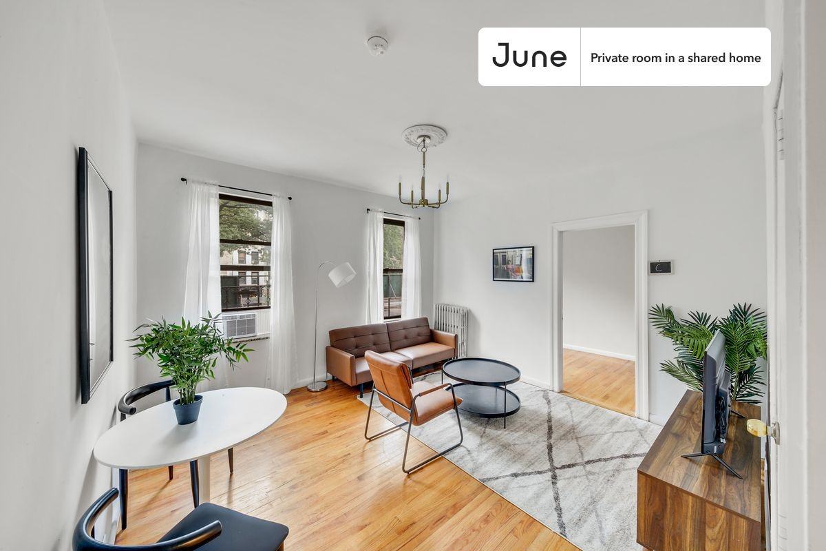 3620 Broadway #A - Photo 6 of 15