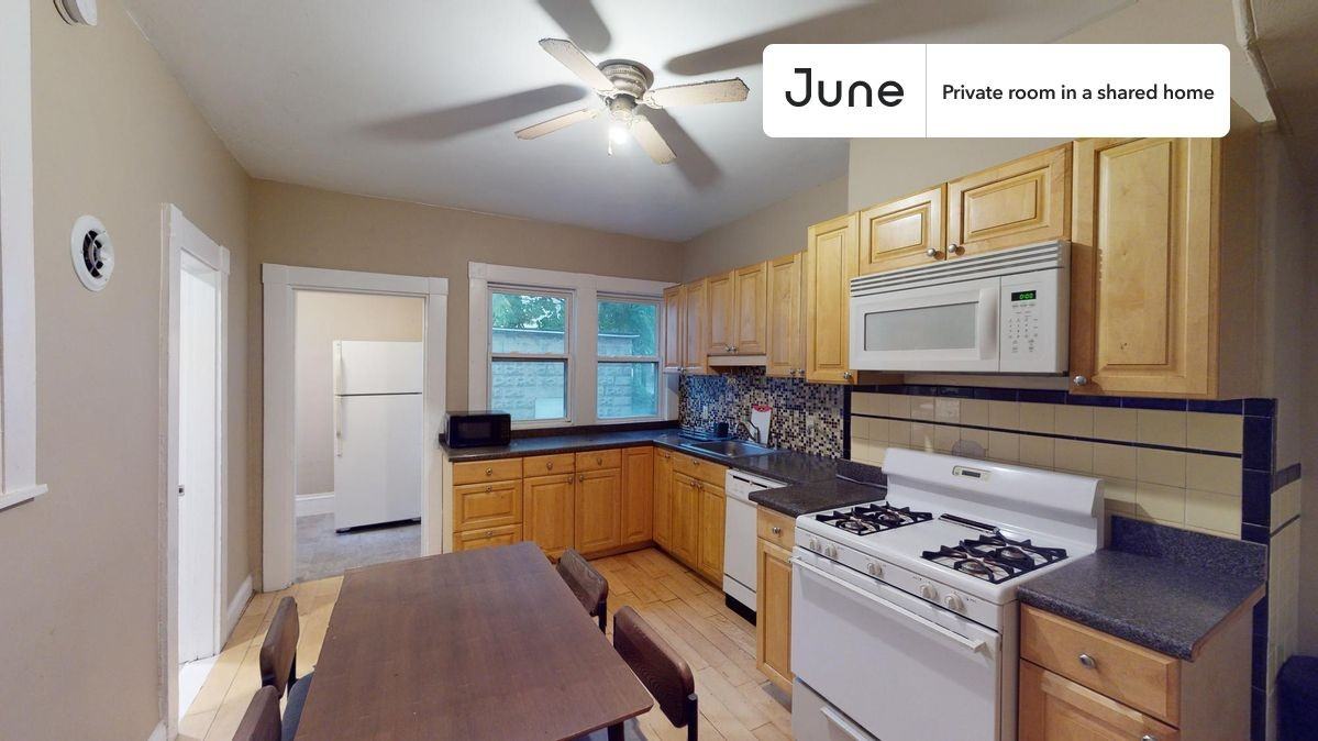 2 Sparhawk St #E - Photo 5 of 18