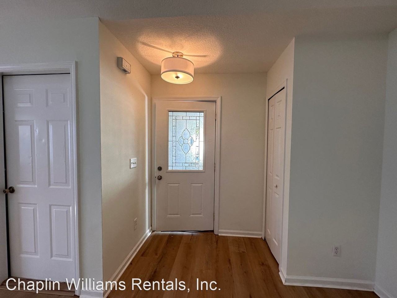 978 Chad St - Photo 3 of 29