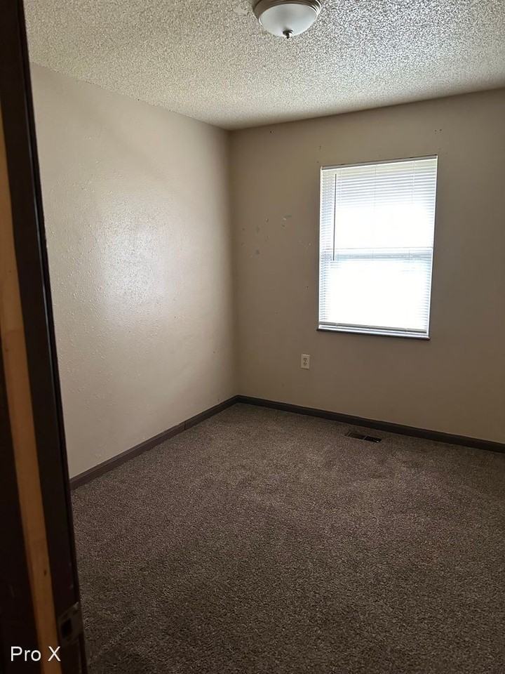 3000 N Joplin St - Photo 3 of 14