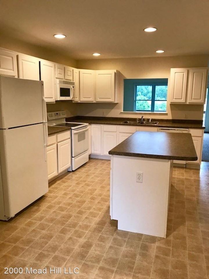 2000 Mead Hill Apartments in Newmarket, NH 03857 Zumper