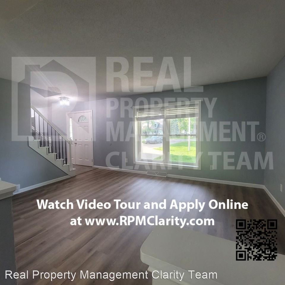 204 Hickory St - Photo 3 of 22