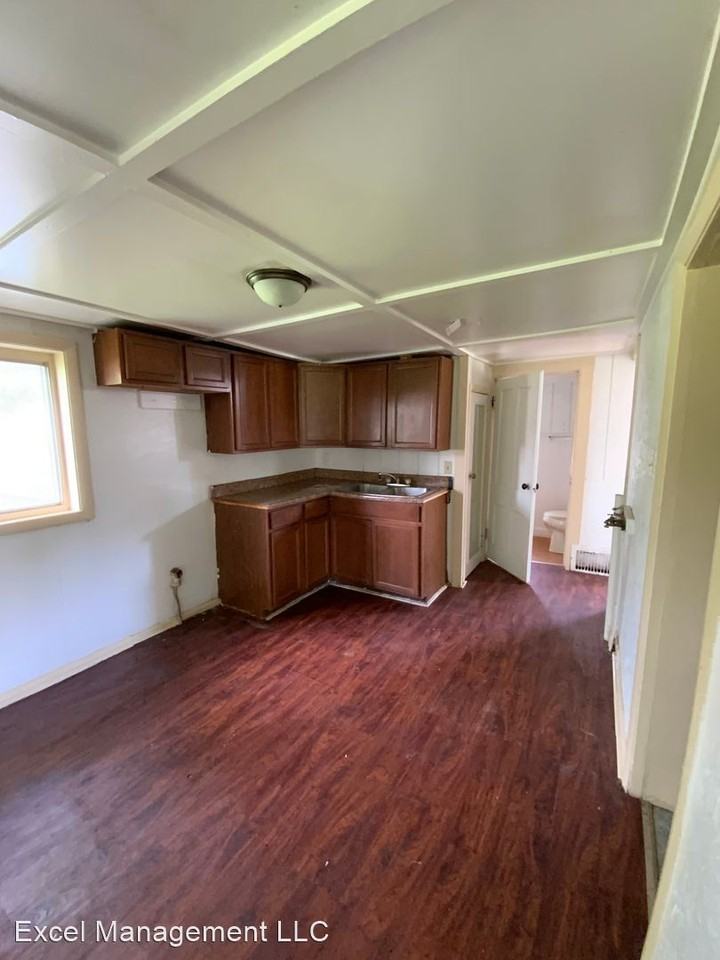 629 Diamond Ave - Photo 3 of 12