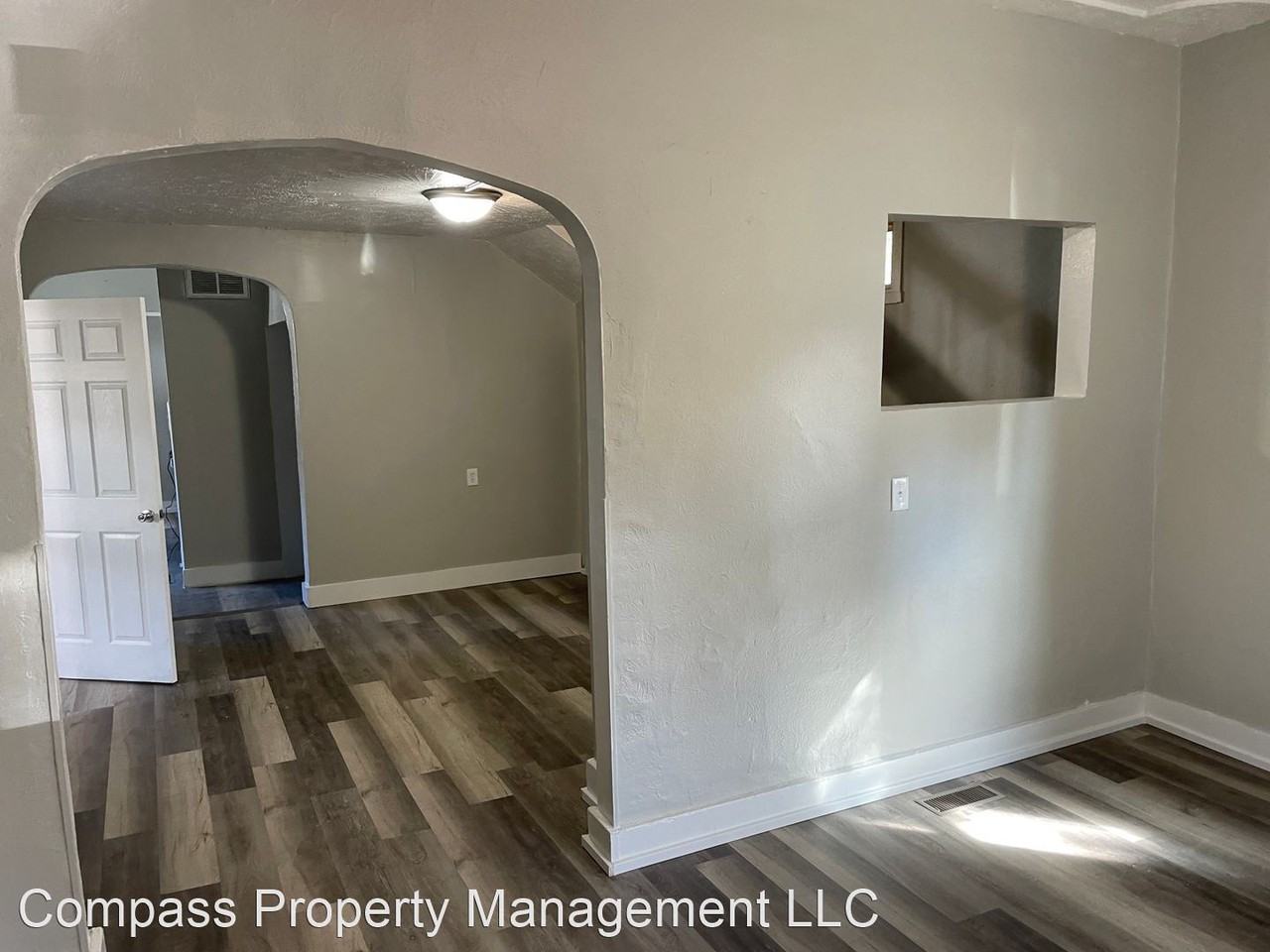 2234 Walnut St - Photo 2 of 22