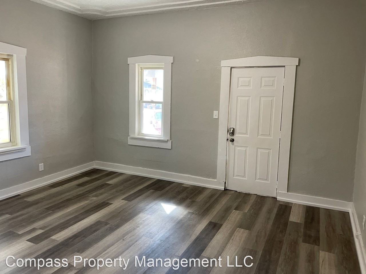 2234 Walnut St - Photo 3 of 22