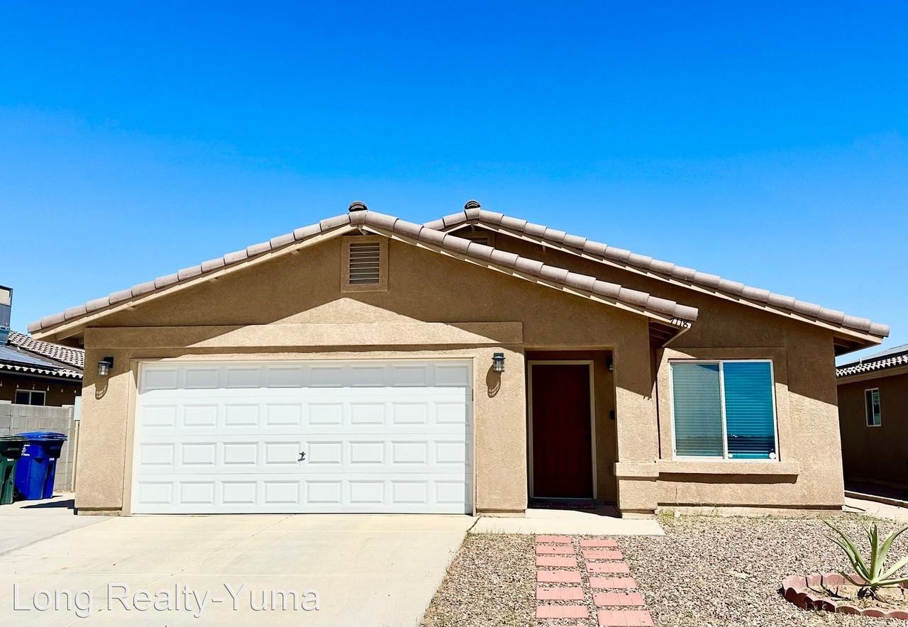 7118 E 37th Pl, Yuma, AZ 85365 4 Bedroom House for 1,600/month Zumper
