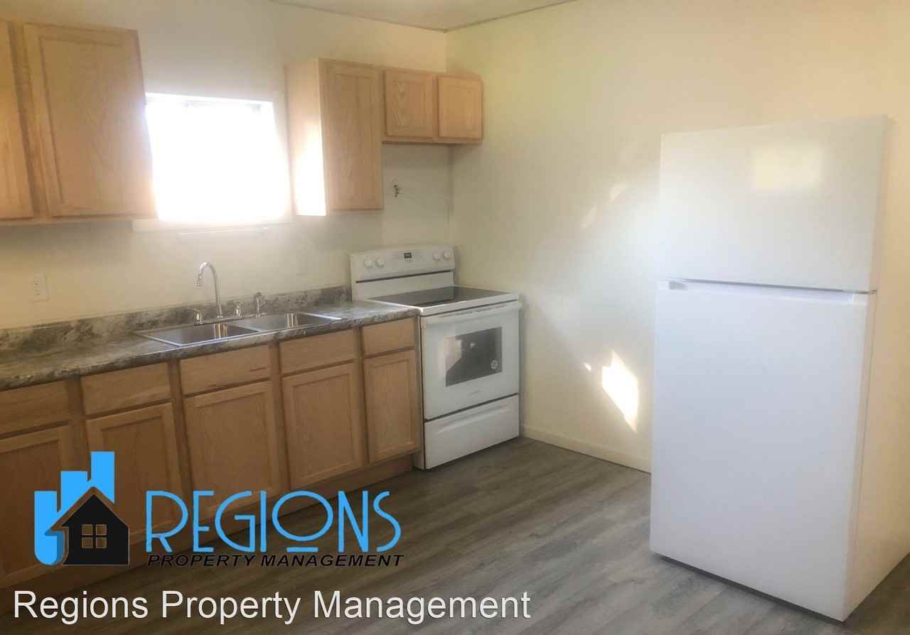 602 W Mill St - Photo 2 of 8