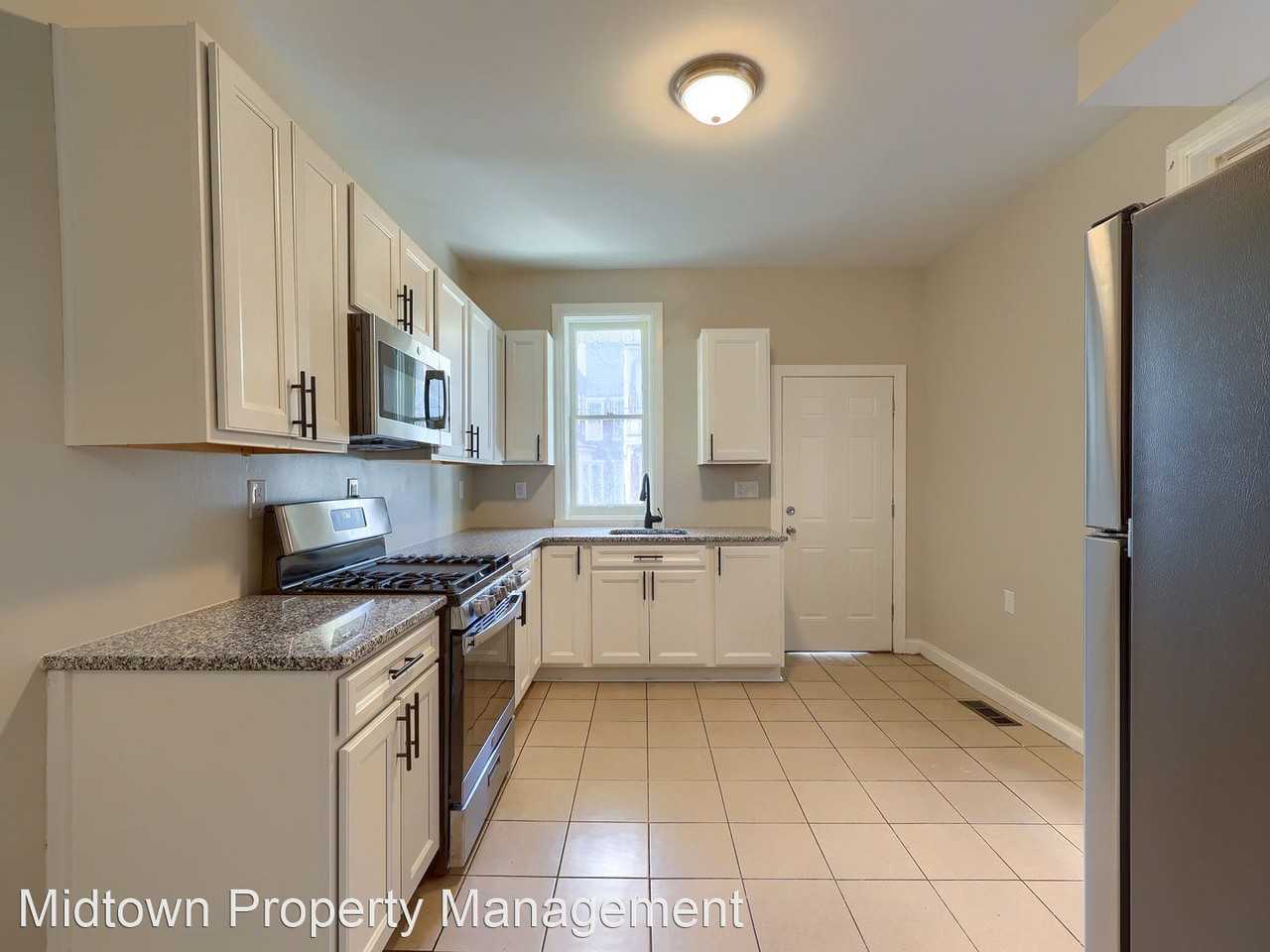 2032 Susquehanna St - Photo 3 of 24