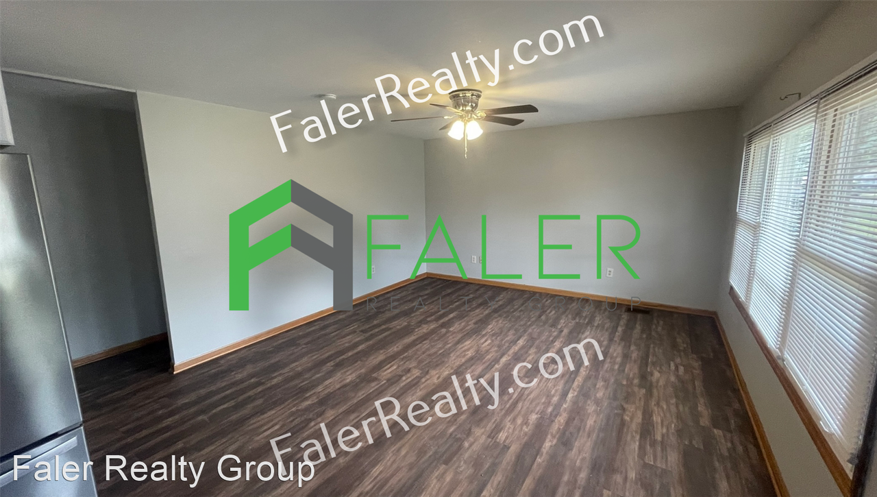1565 Drake Dr - Photo 2 of 14