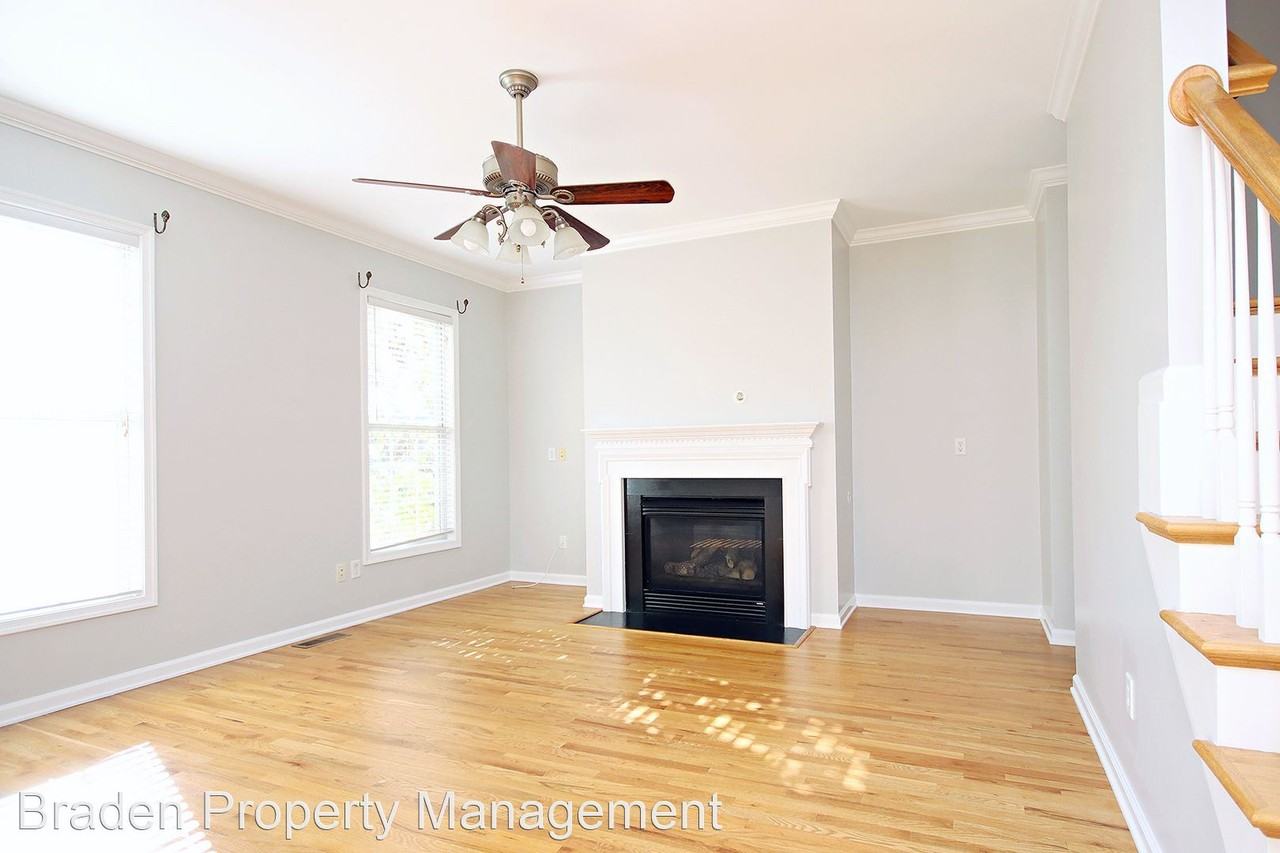 135 Burnet St - Photo 2 of 23