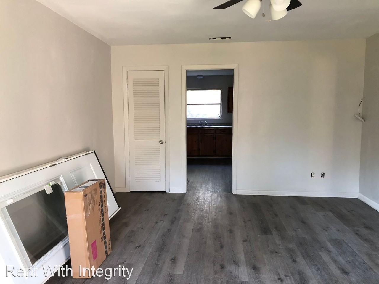 1010 Alachua Ave - Photo 2 of 9