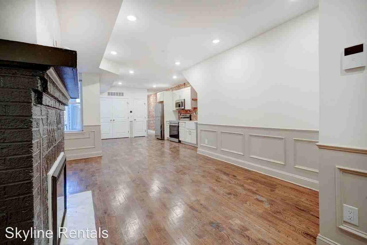 505 COBBS CREEK PKWY - Photo 3 of 28