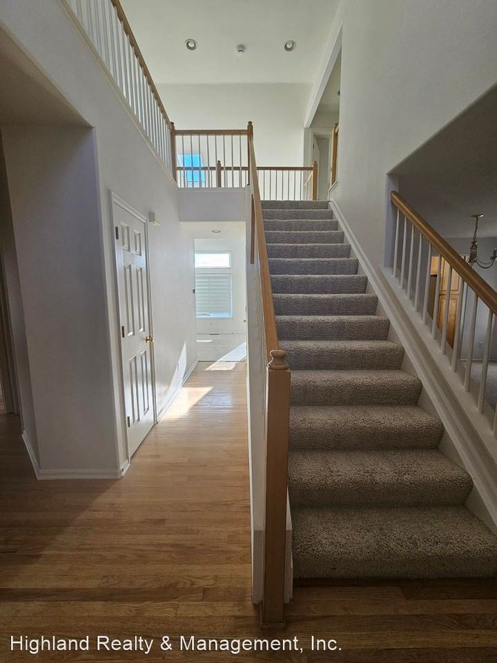 9295 Webster Ct - Photo 2 of 39