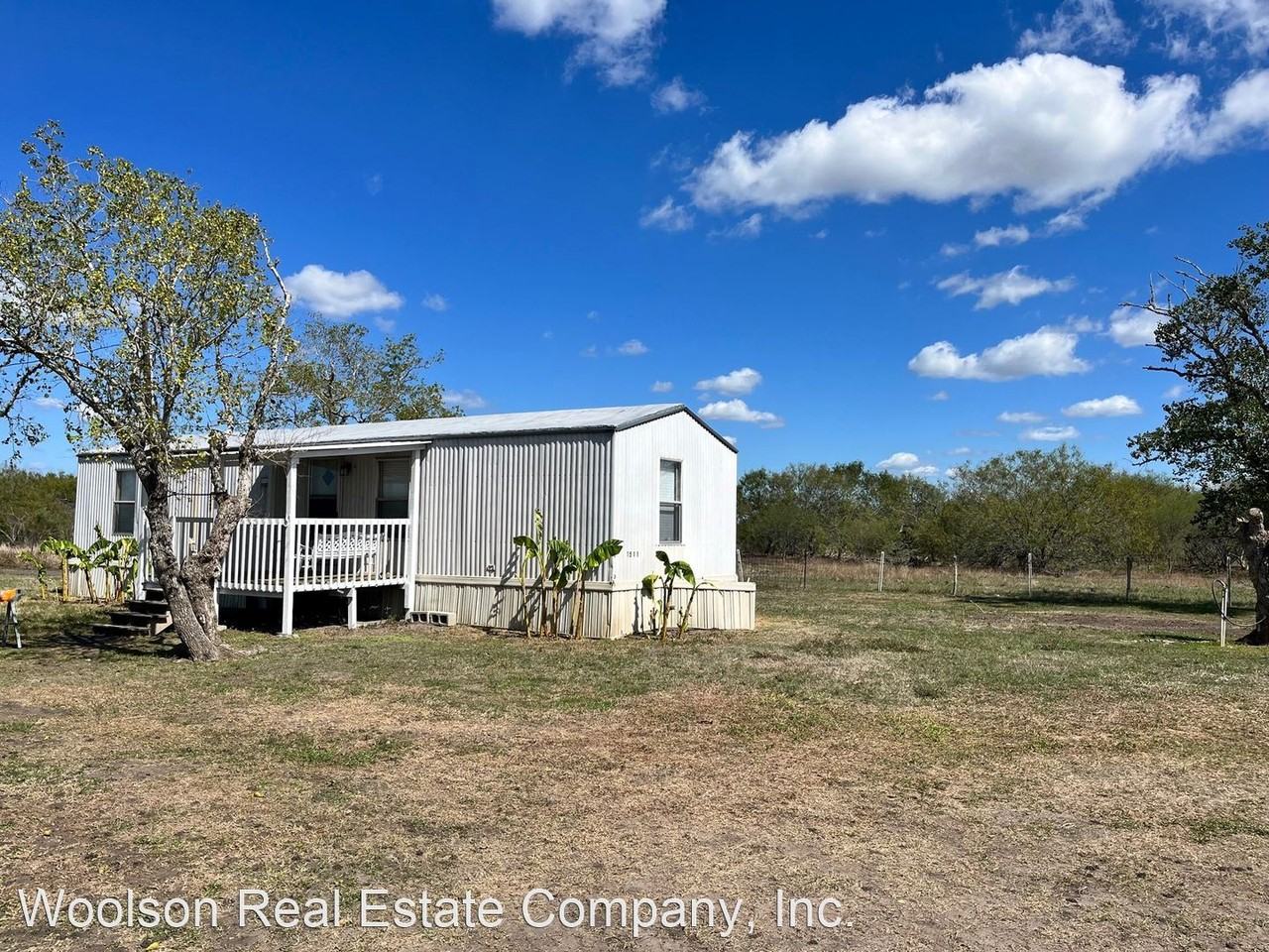 2887 Kemper City Rd W - Photo 3 of 10