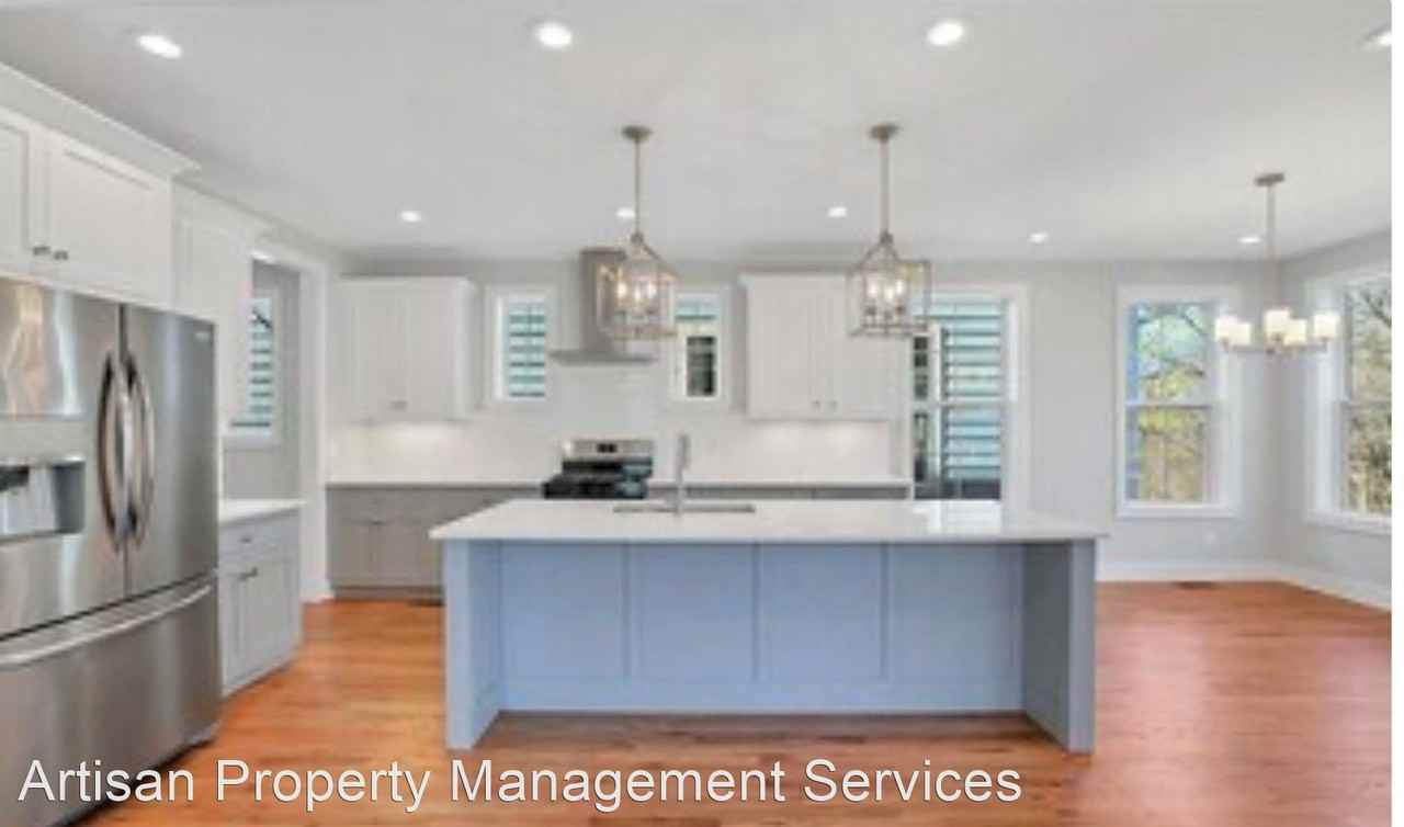 1906B Hutton Dr - Photo 3 of 16