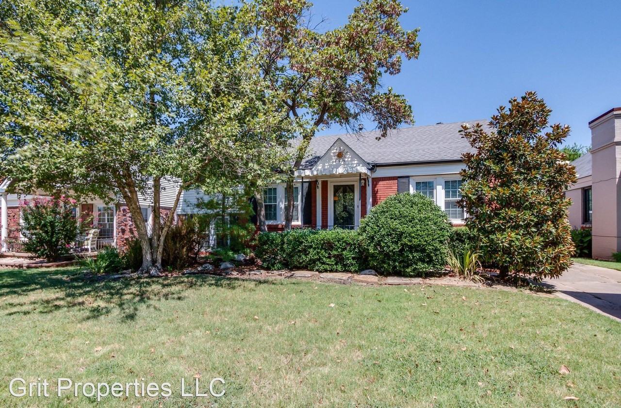 2529 Nw 29th St - Photo 3 of 41