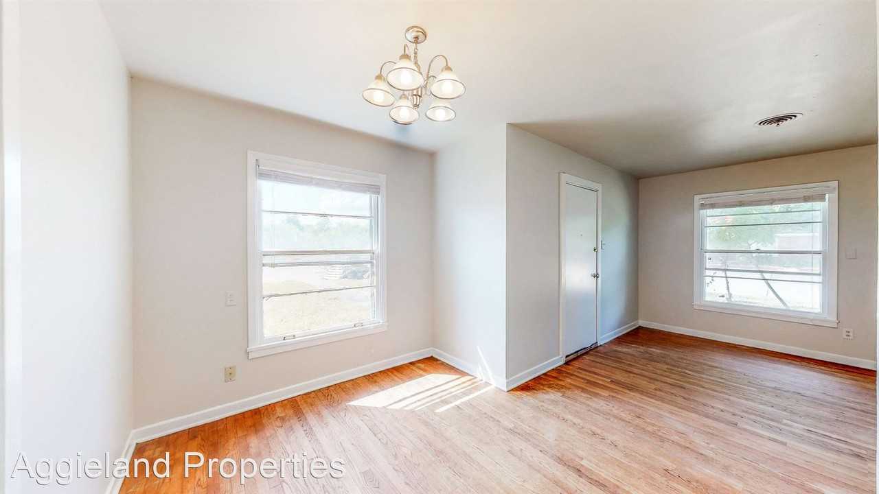 200 George Bush Dr E - Photo 3 of 14