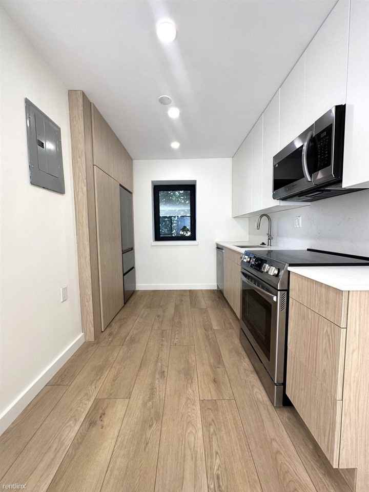 11 Parker Hill Ave #7