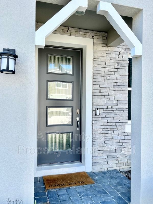 1398 Captiva Cv - Photo 3 of 29