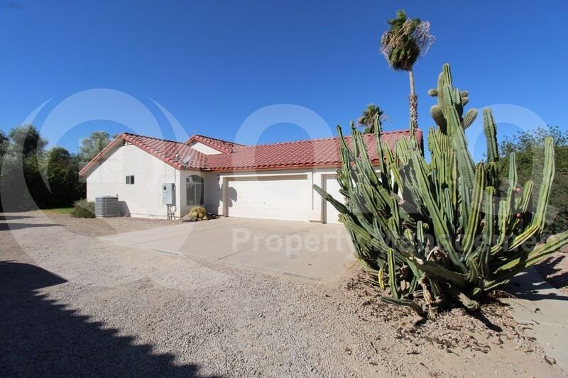 25412 S 183rd Pl - Photo 2 of 39