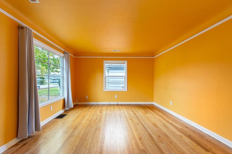 3535 Se 74th Ave - Photo 2 of 19