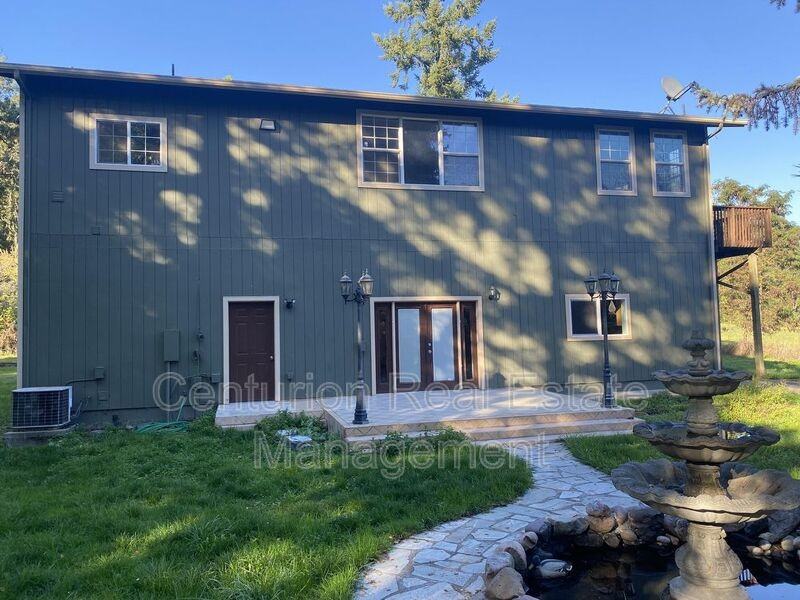 3901 Beach Ln Nw - Photo 2 of 39