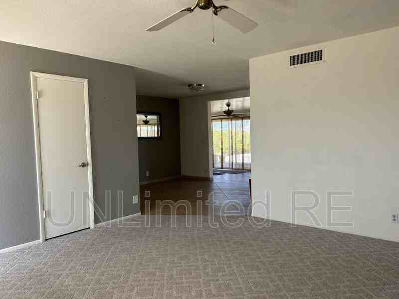 2805 Cisco Dr N - Photo 4 of 27