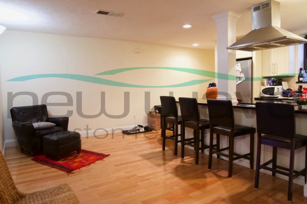 844 Parker St #101 - Photo 6 of 15