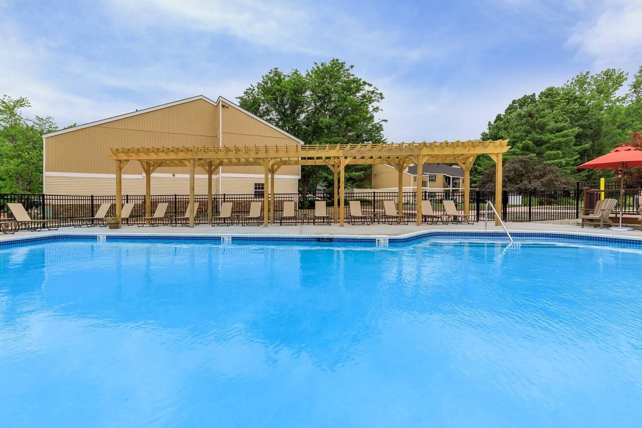 Squire Park Apartments - Photo 2 of 11