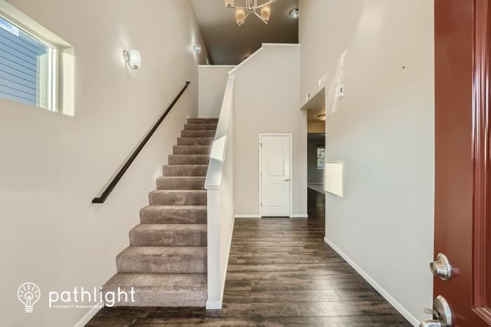 2915 176th Street Ct E - Photo 2 of 25