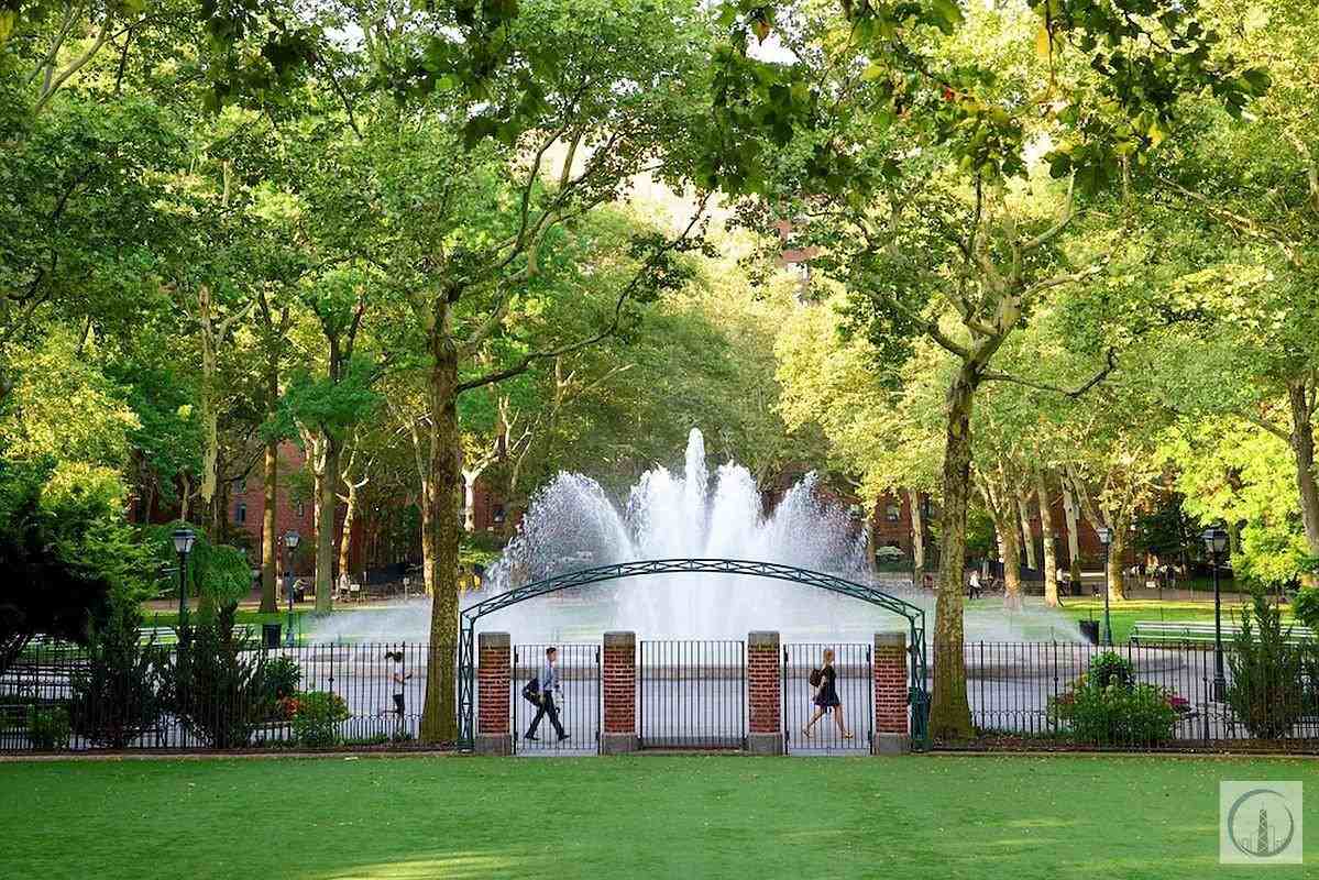 Peter Cooper Rd #5E - Photo 2 of 16