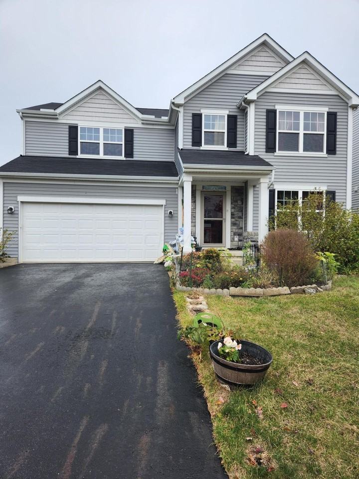 270 Mcelhinny Ln, Columbus, OH 43035 4 Bedroom House for 2,800/month