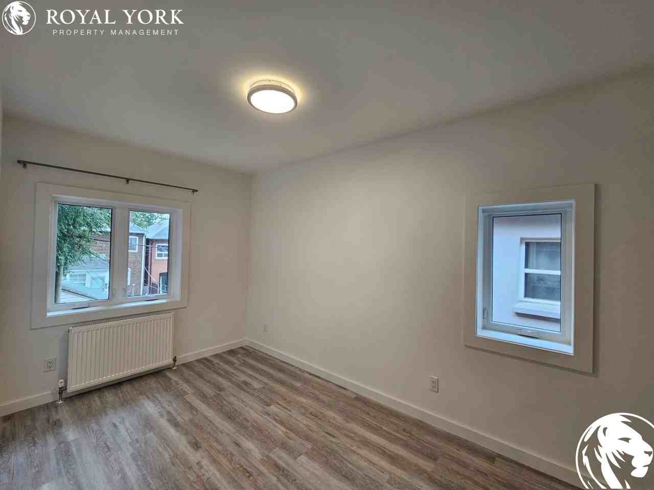 263 Garden Ave #3 - Photo 3 of 19