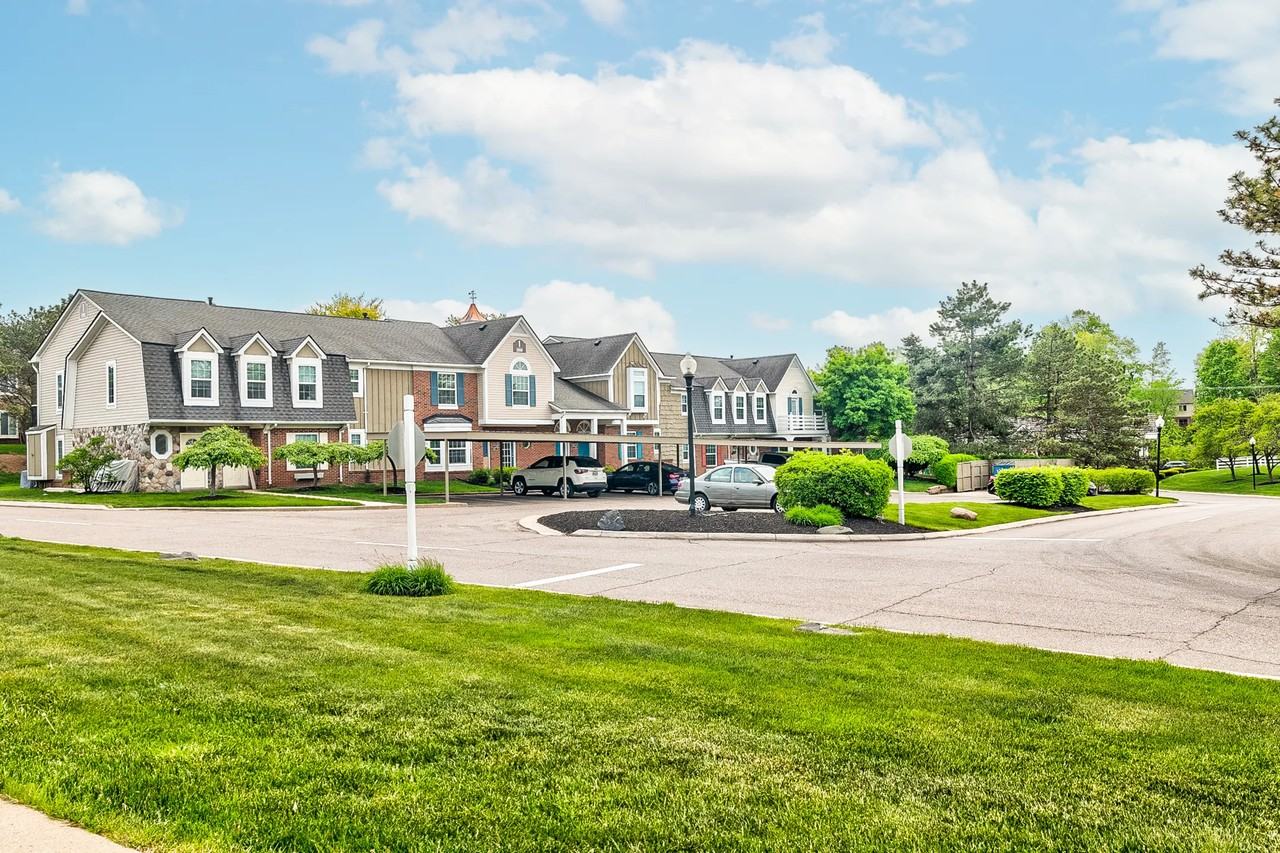 Apartments for Rent In Farmington Hills, MI Find 38 Condos & Other