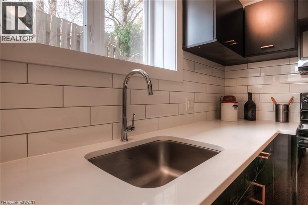 140 Weichel Street - Photo 5 of 9