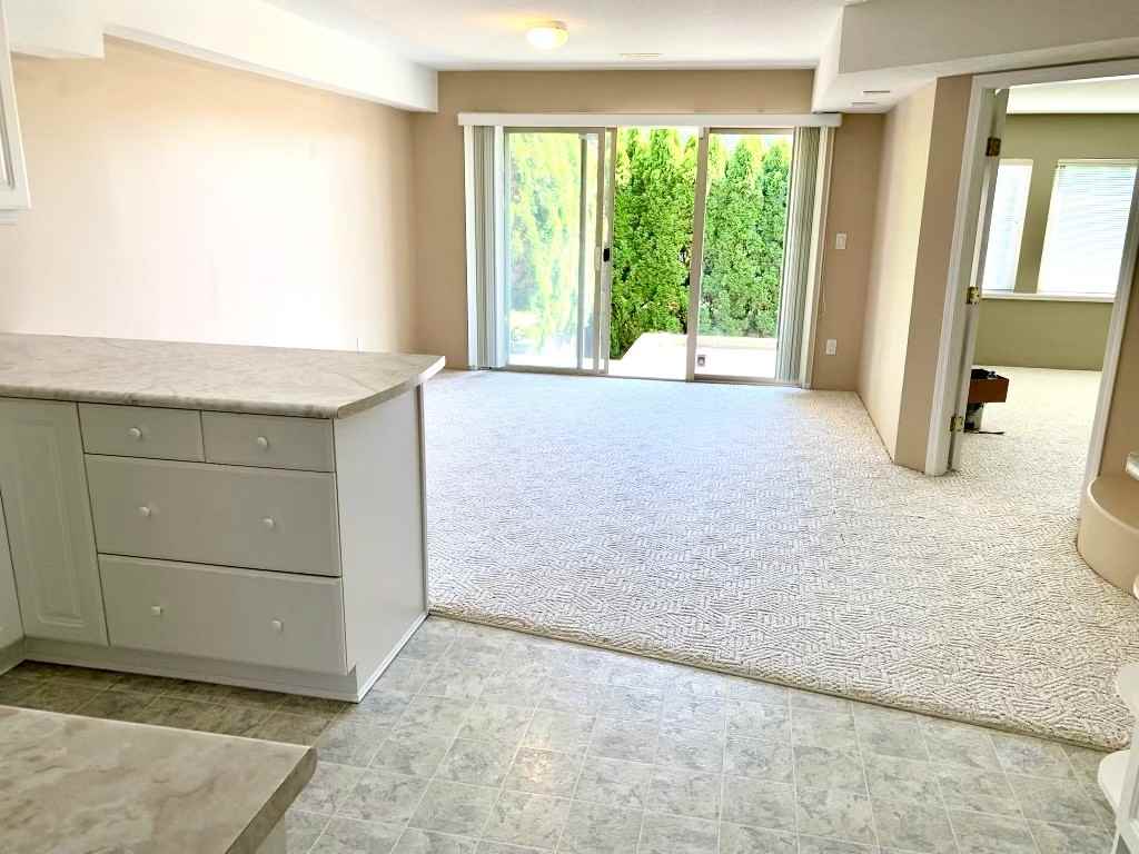 2157 Parkway Boulevard - Photo 3 of 10