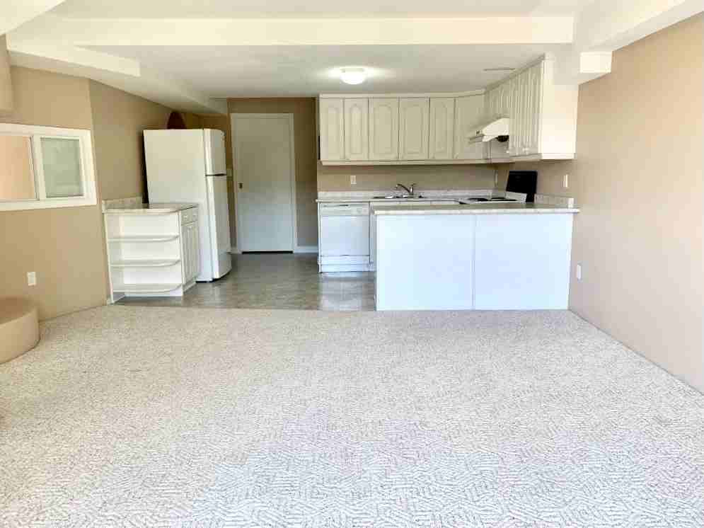 2157 Parkway Boulevard - Photo 2 of 10