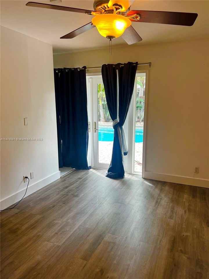 6801 Nw 26th Way - Photo 3 of 8