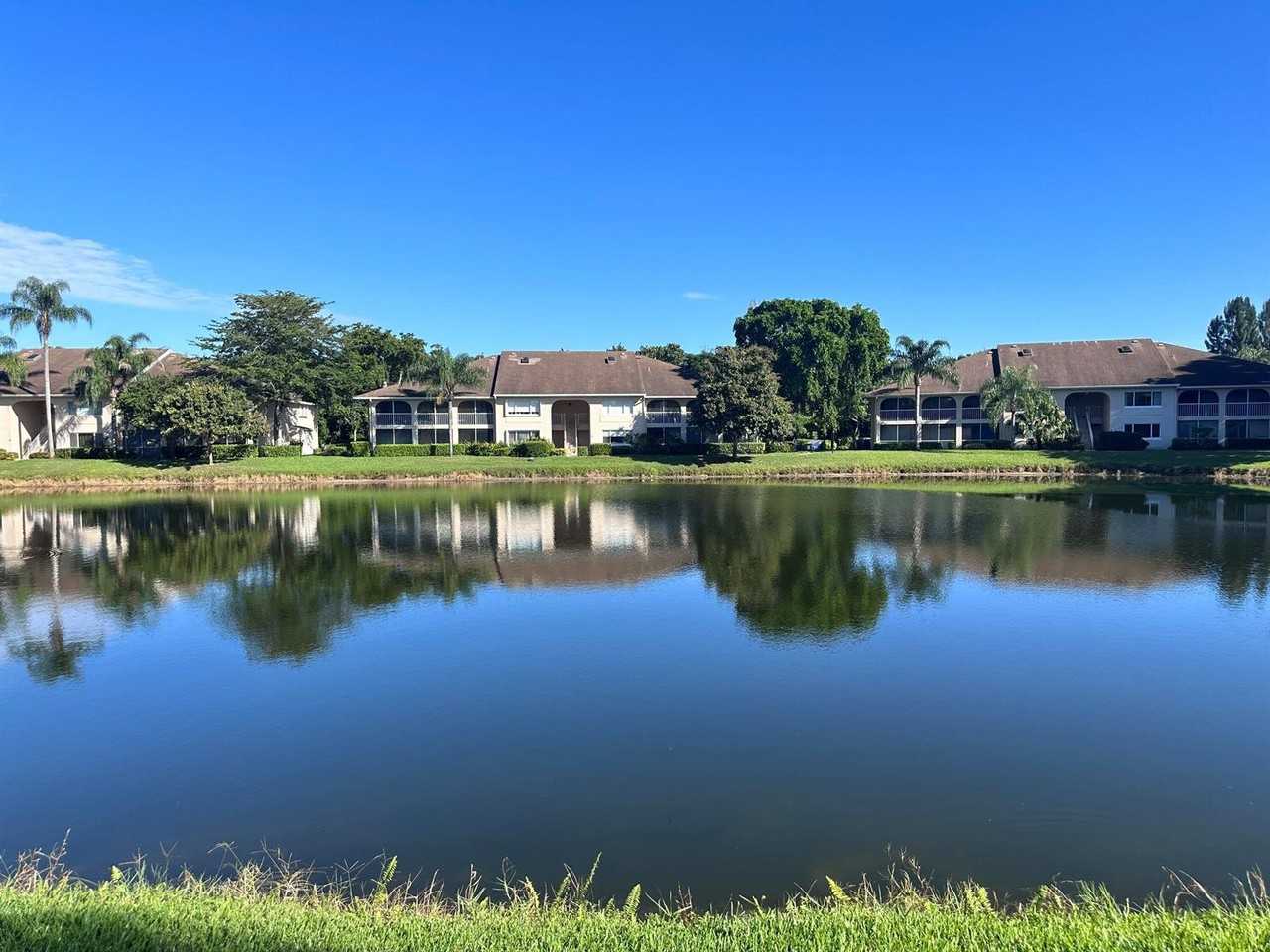 13870 Oneida Dr #G2 - Photo 2 of 8