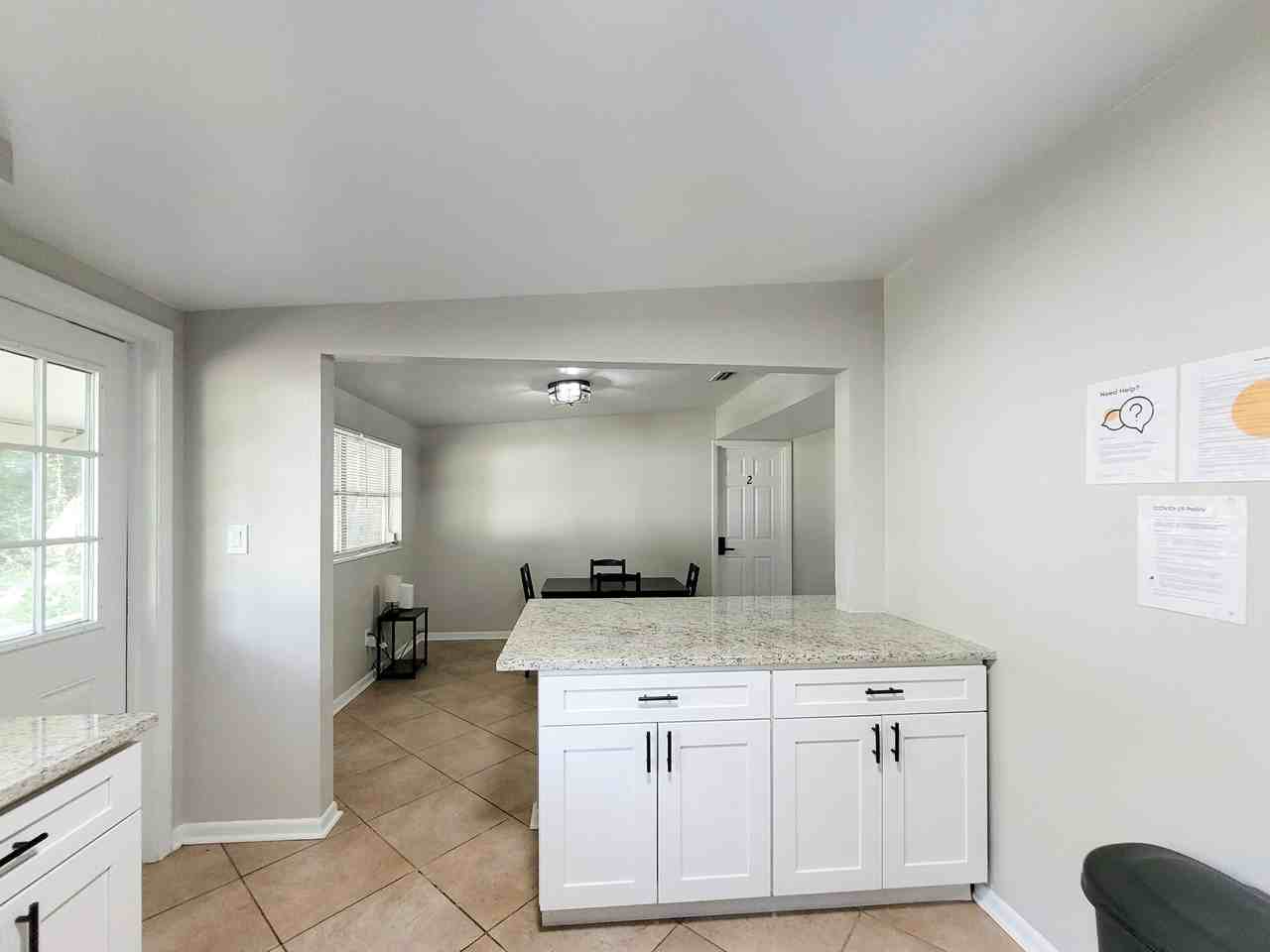 Ne 15th Ter - Photo 7 of 14