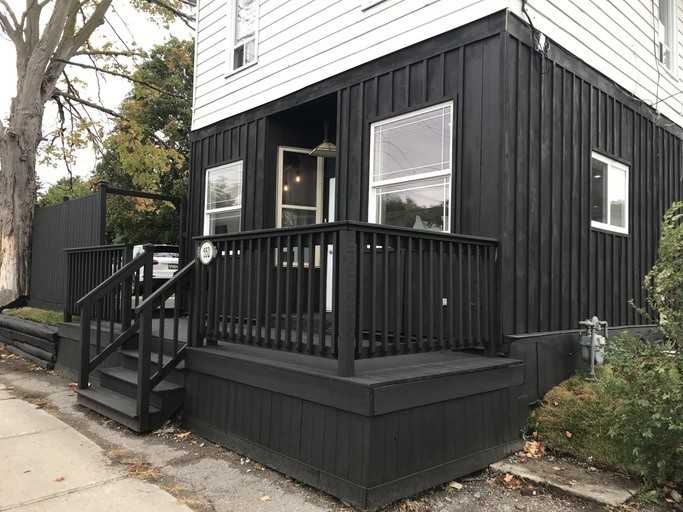 552 Armour Rd - Photo 2 of 8