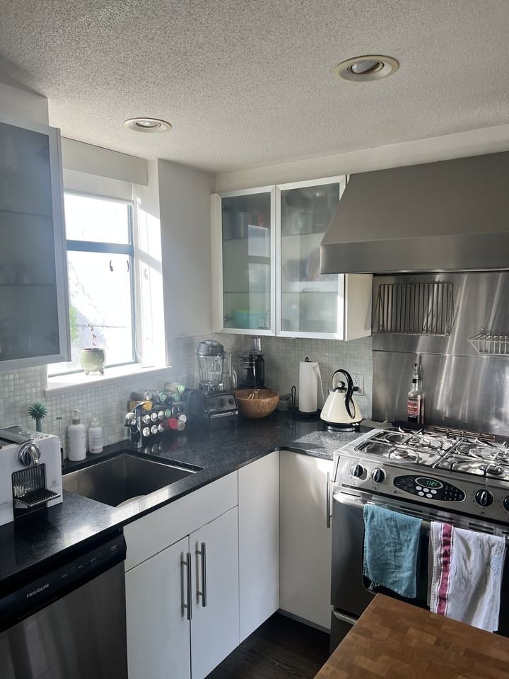 1630 West 1st Avenue #408 - Photo 6 of 41