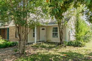 featured image of 721 Cahaba Manor Court