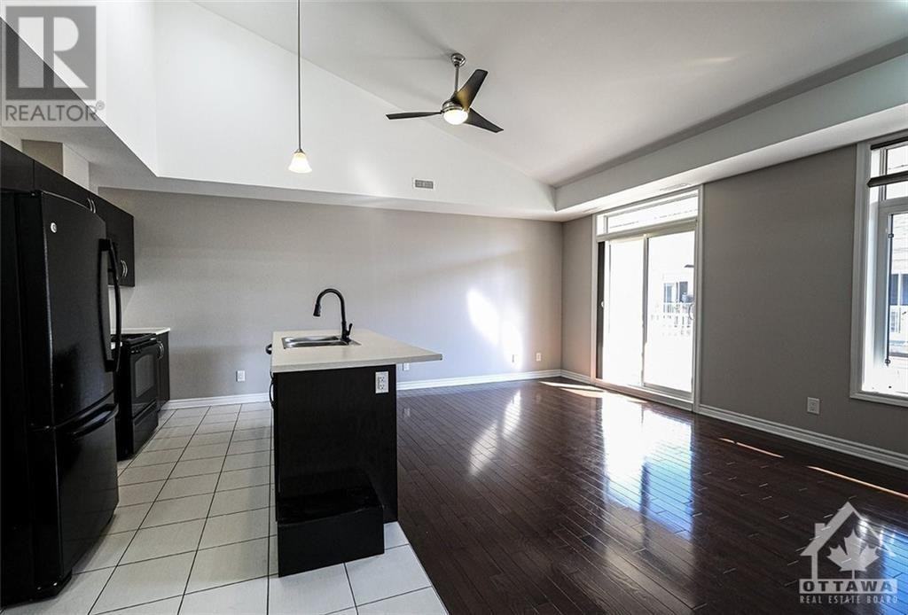 841 Blackcomb Private - Photo 2 of 9