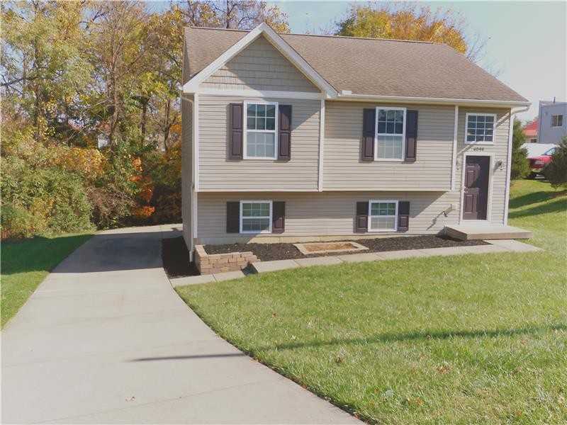 6544 Nicholas St - Photo 2 of 44