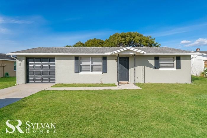 3413 Jackson Dr - Photo 2 of 16