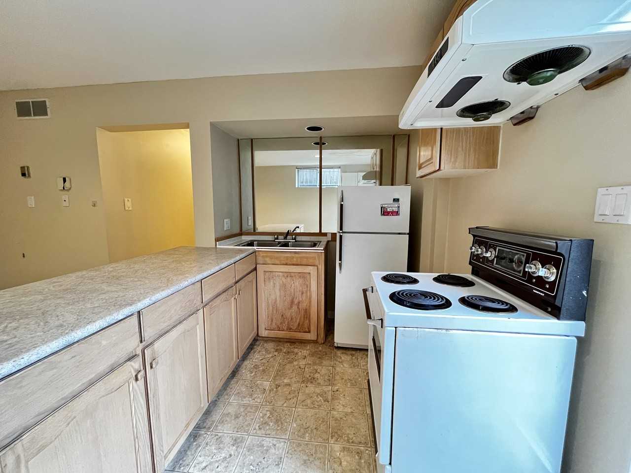 2129 West 22nd Avenue - Photo 2 of 11