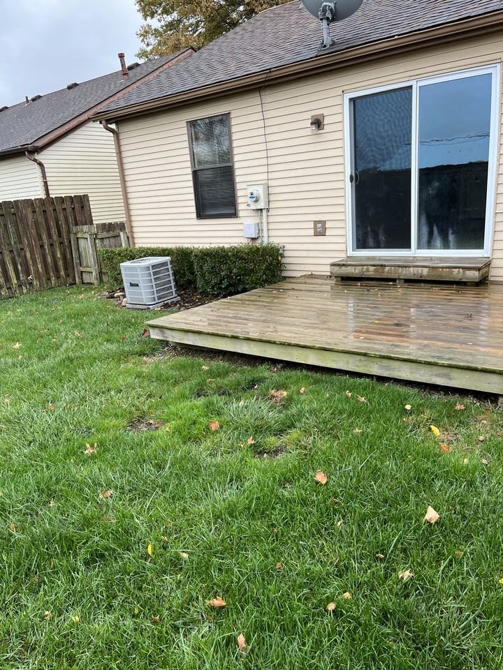 2346 Deerfield Dr #NA - Photo 3 of 16